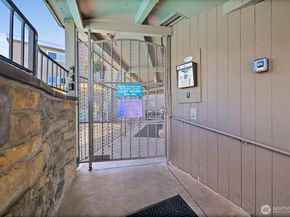65 Kirkland Avenue 108, Kirkland WA 98033