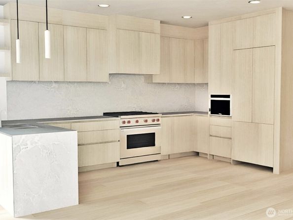 421 99th Avenue NE, Bellevue WA 98004