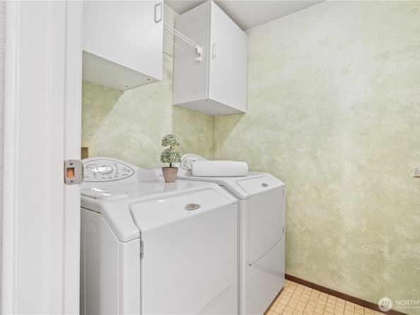 12616 NE 119th Street D7, Kirkland WA 98034