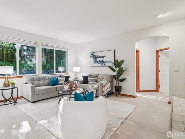 20339 128th Place NE, Woodinville WA 98072
