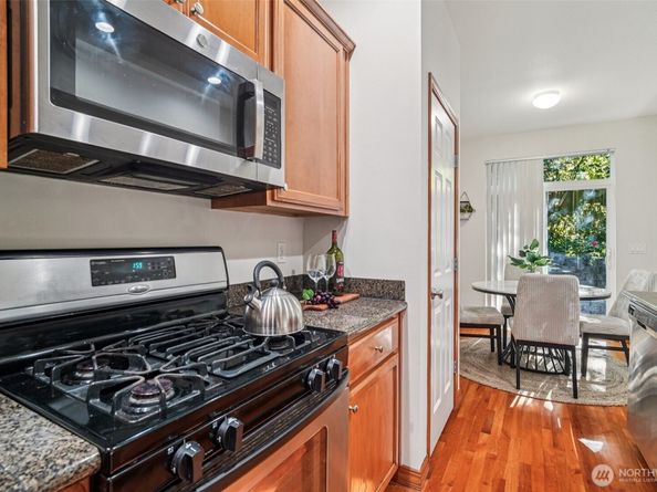 20339 128th Place NE, Woodinville WA 98072