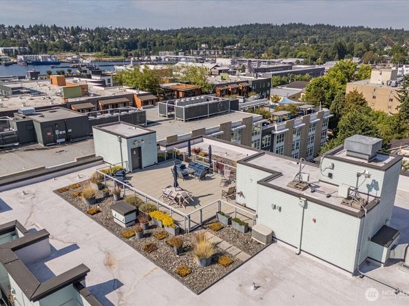 5615 24th Avenue NW 32, Seattle WA 98107