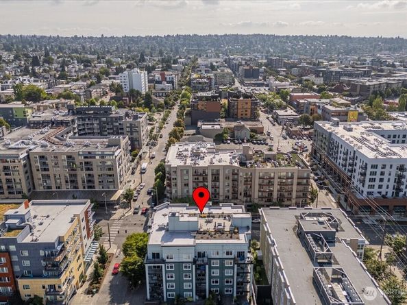 5615 24th Avenue NW 32, Seattle WA 98107
