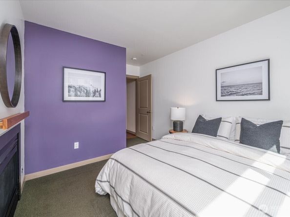 5615 24th Avenue NW 32, Seattle WA 98107