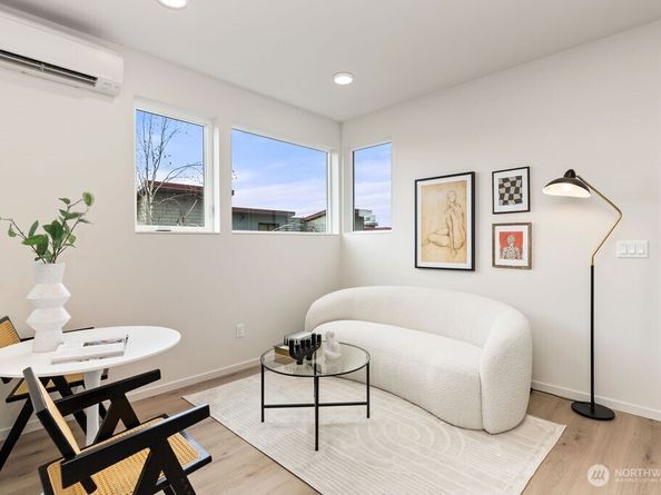 2925 Franklin Avenue E A, Seattle WA 98102
