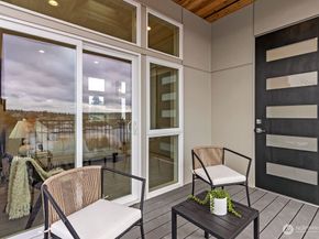2925 Franklin Avenue E A, Seattle WA 98102