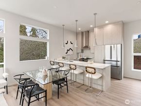 2925 Franklin Avenue E A, Seattle WA 98102