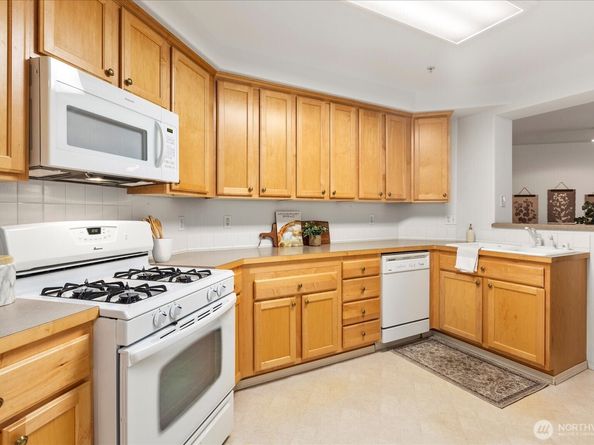 8500 Main Street F205, Edmonds WA 98026