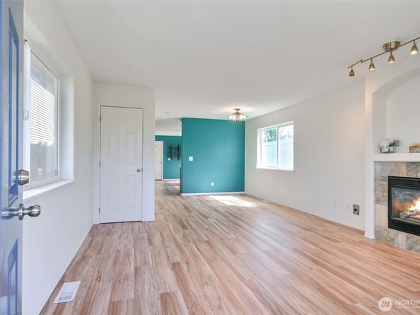 3910 S Holly Street, Seattle WA 98118