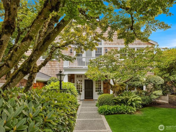 3221 E Morley Way, Seattle WA 98112