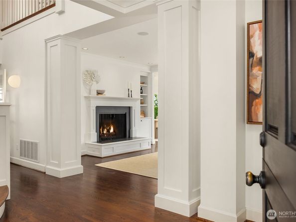 3221 E Morley Way, Seattle WA 98112
