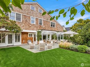 3221 E Morley Way, Seattle WA 98112