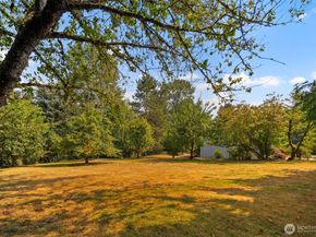 12714 181st Avenue NE, Redmond WA 98052