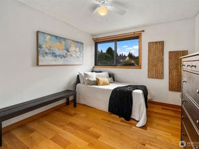 12714 181st Avenue NE, Redmond WA 98052