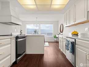 2200 Alki Avenue SW 203, Seattle WA 98116