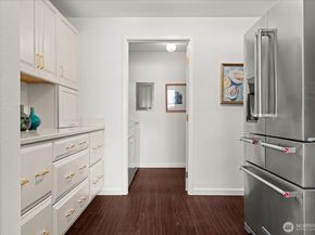 2200 Alki Avenue SW 203, Seattle WA 98116