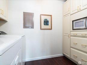 2200 Alki Avenue SW 203, Seattle WA 98116