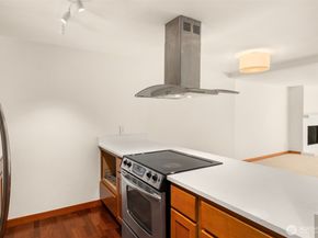 1730 Taylor Avenue N 201, Seattle WA 98109