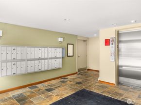 1730 Taylor Avenue N 201, Seattle WA 98109