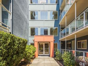 1730 Taylor Avenue N 201, Seattle WA 98109