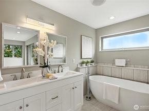 8221 S 121st Street, Seattle WA 98178