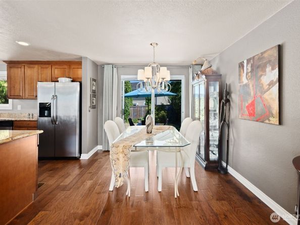 20912 125th Avenue SE, Kent WA 98031