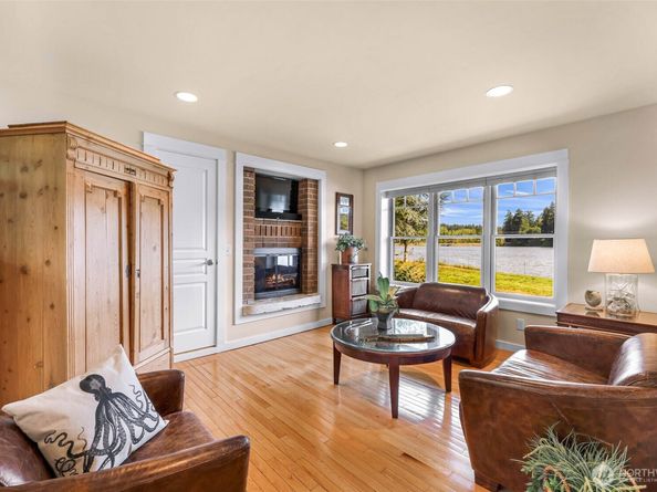 15485 NE Petterson Road, Keyport WA 98345