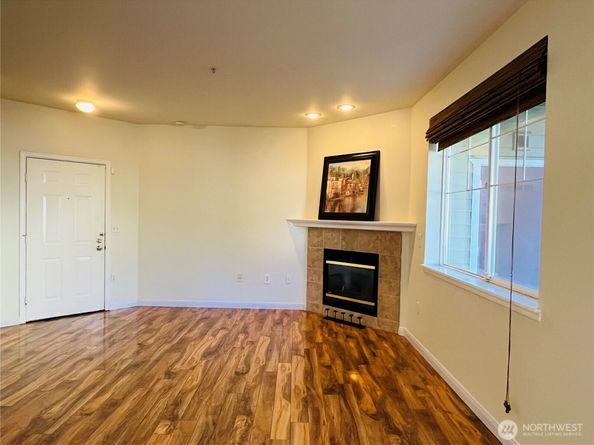 13000 Admiralty Way K106, Everett WA 98204