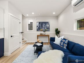 9692 51st Avenue S, Seattle WA 98118