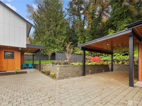 9692 51st Avenue S, Seattle WA 98118