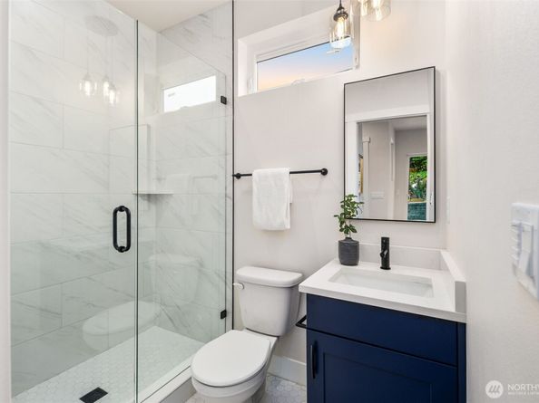 9692 51st Avenue S, Seattle WA 98118