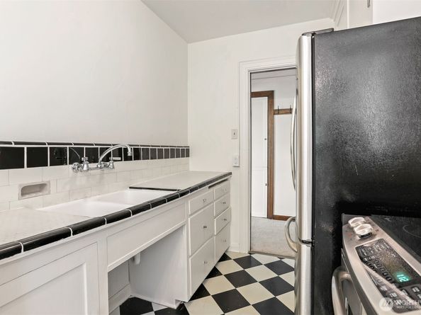 3121 Franklin Avenue E 24, Seattle WA 98102