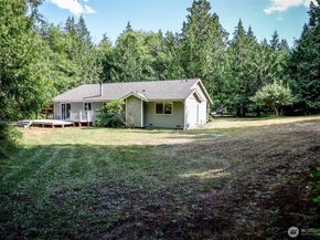 660 Peter Hagen Road W, Seabeck WA 98383