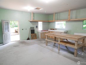 660 Peter Hagen Road W, Seabeck WA 98383