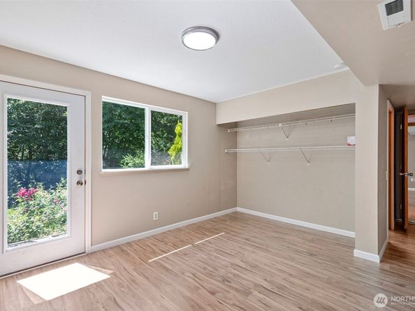10122 50TH Place W, Mukilteo WA 98275
