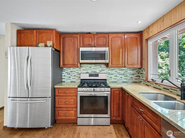 10122 50TH Place W, Mukilteo WA 98275