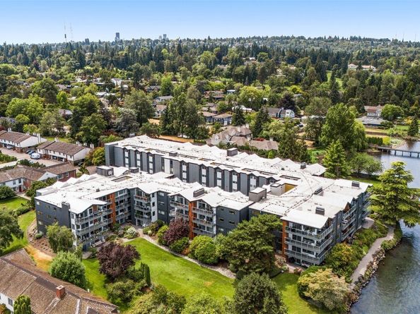 2501 Canterbury Lane 119, Seattle WA 98112