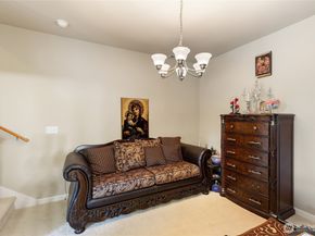 442 Tacoma Place NE, Renton WA 98056