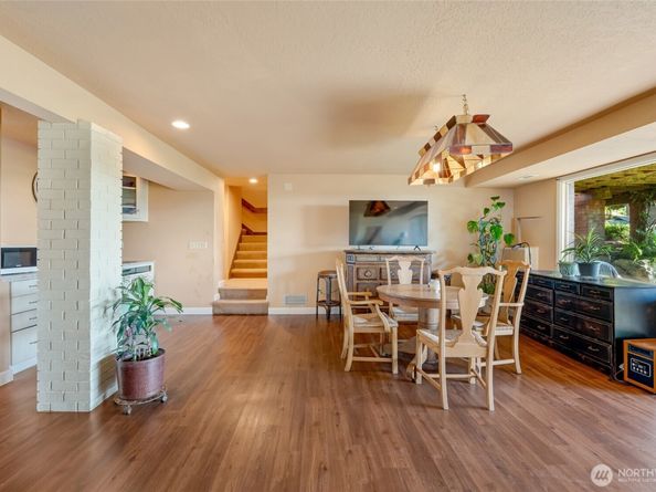 416 Alverson Boulevard, Everett WA 98201