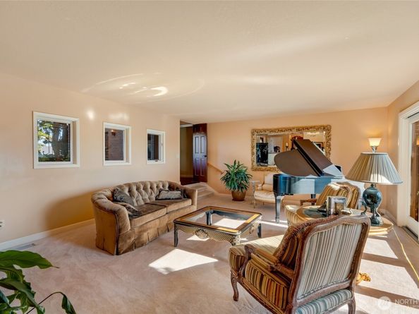 416 Alverson Boulevard, Everett WA 98201