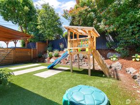 600 SW Cloverdale Street, Seattle WA 98106