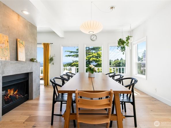 600 SW Cloverdale Street, Seattle WA 98106