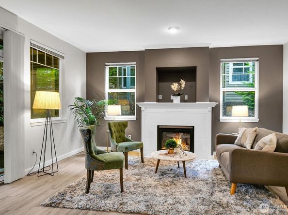 1500 S 18th Street J102, Renton WA 98055