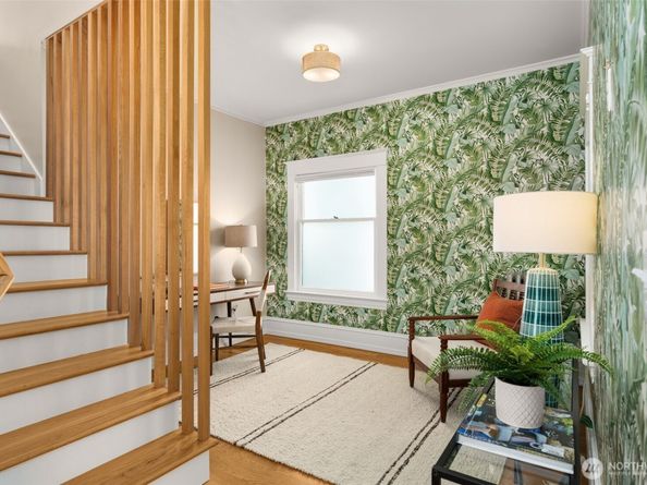 2419 7th Avenue W, Seattle WA 98119