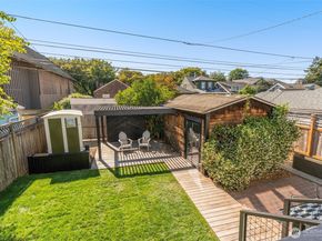 2419 7th Avenue W, Seattle WA 98119