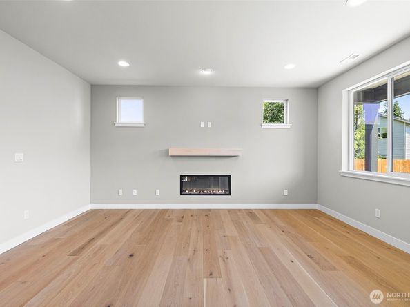 13811 48th Drive SE A, Snohomish WA 98296