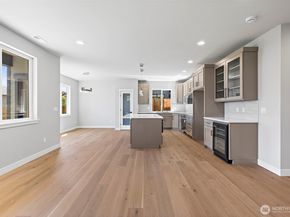 13811 48th Drive SE A, Snohomish WA 98296
