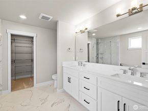 13811 48th Drive SE A, Snohomish WA 98296