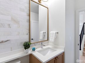 3812 31st Avenue W, Seattle WA 98199