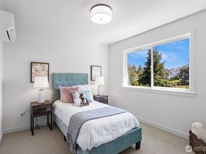 3812 31st Avenue W, Seattle WA 98199